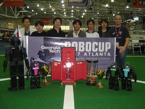 Robo Cup 2007 世界大会 ヒューマノイドリーグ 4連覇